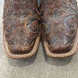 Corral Brown Heeled Boots